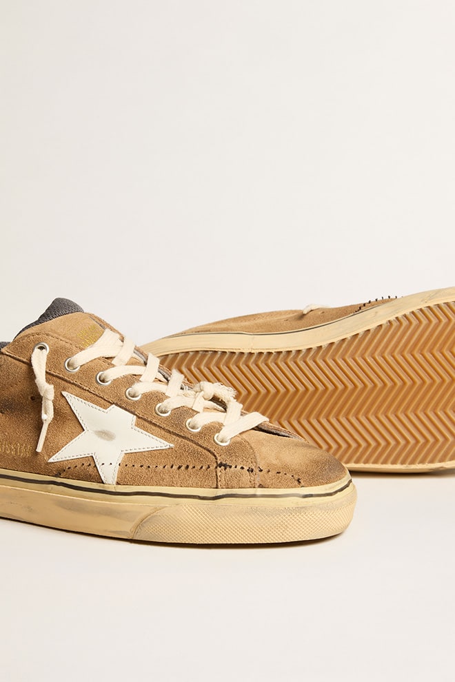Man Super Star Suede w/ White Leather Star and Heel