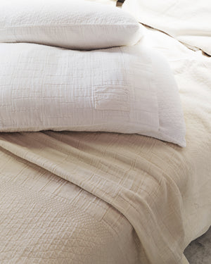 020 Linen & Cotton Jacquard Pillows White