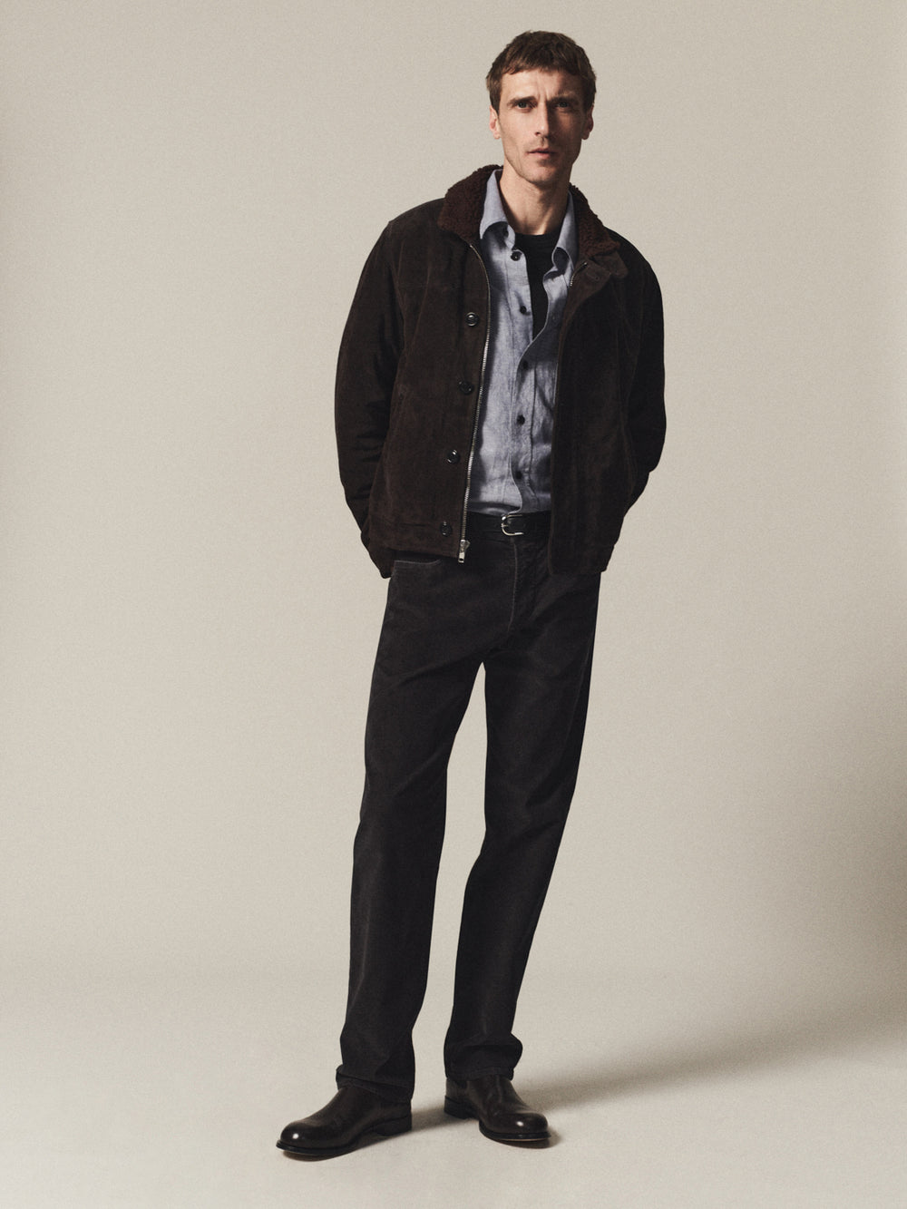 Elijah Classic Straight in Corduroy Charcoal
