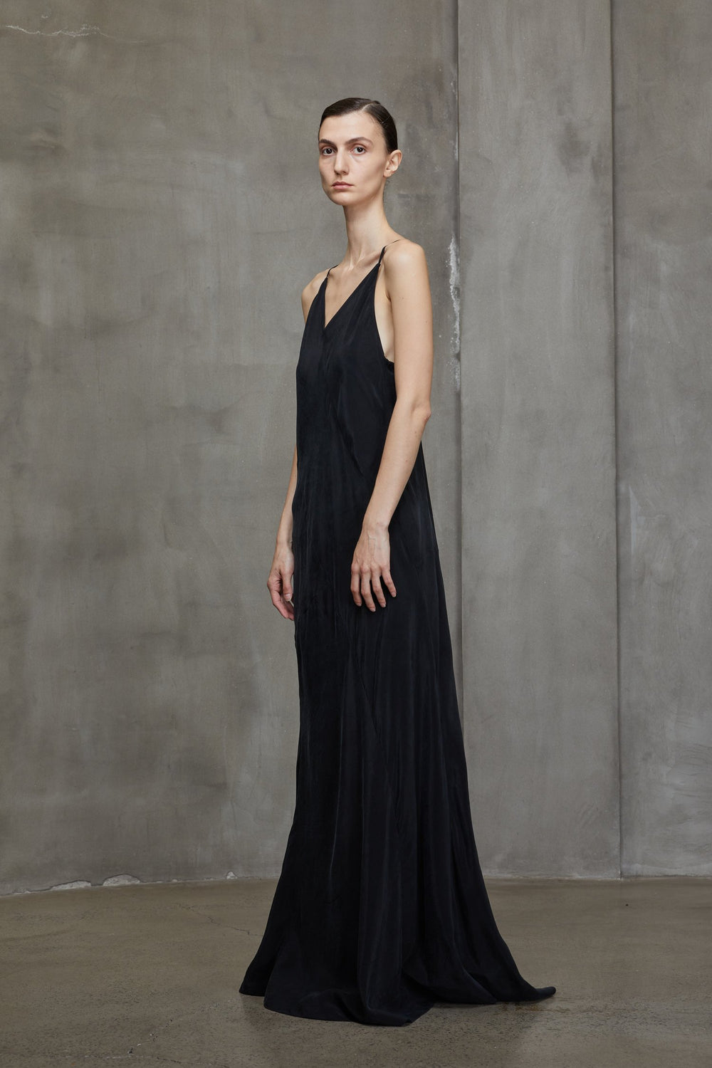 Y Shaped Back Strap Long Dress Black