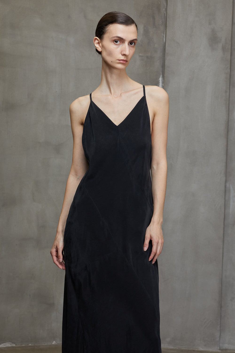 Y Shaped Nack Strap Long Dress Black