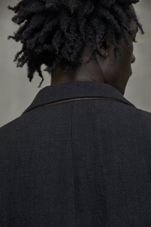Classic Raw Edge Seam Blazer Black