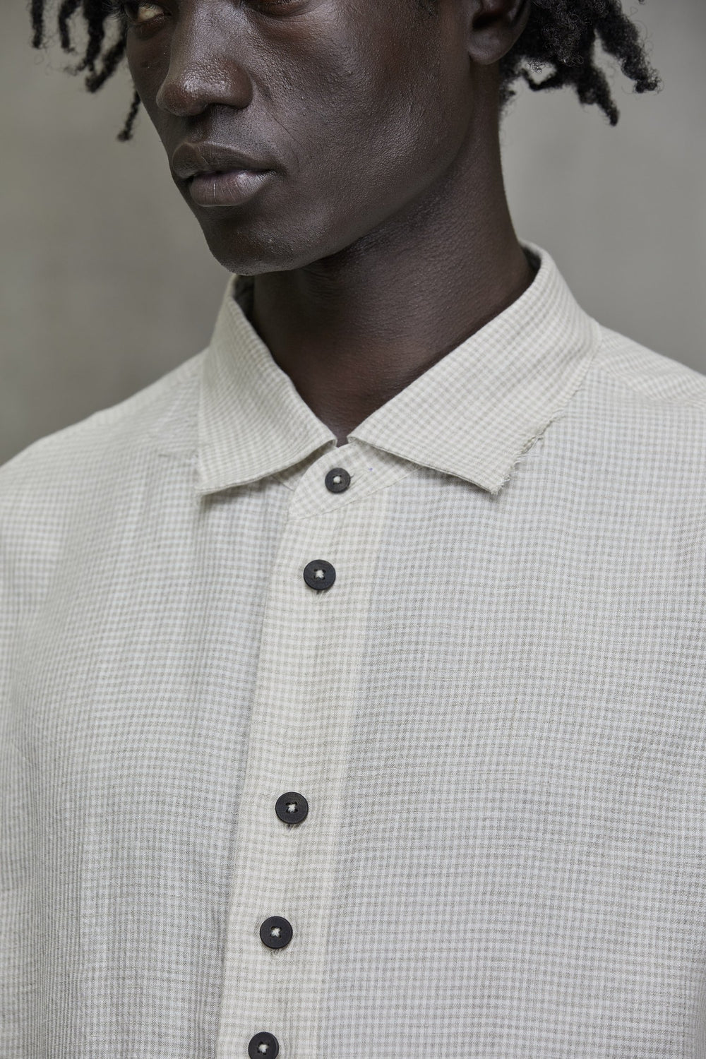 Distressed Slim Shirt Antique White