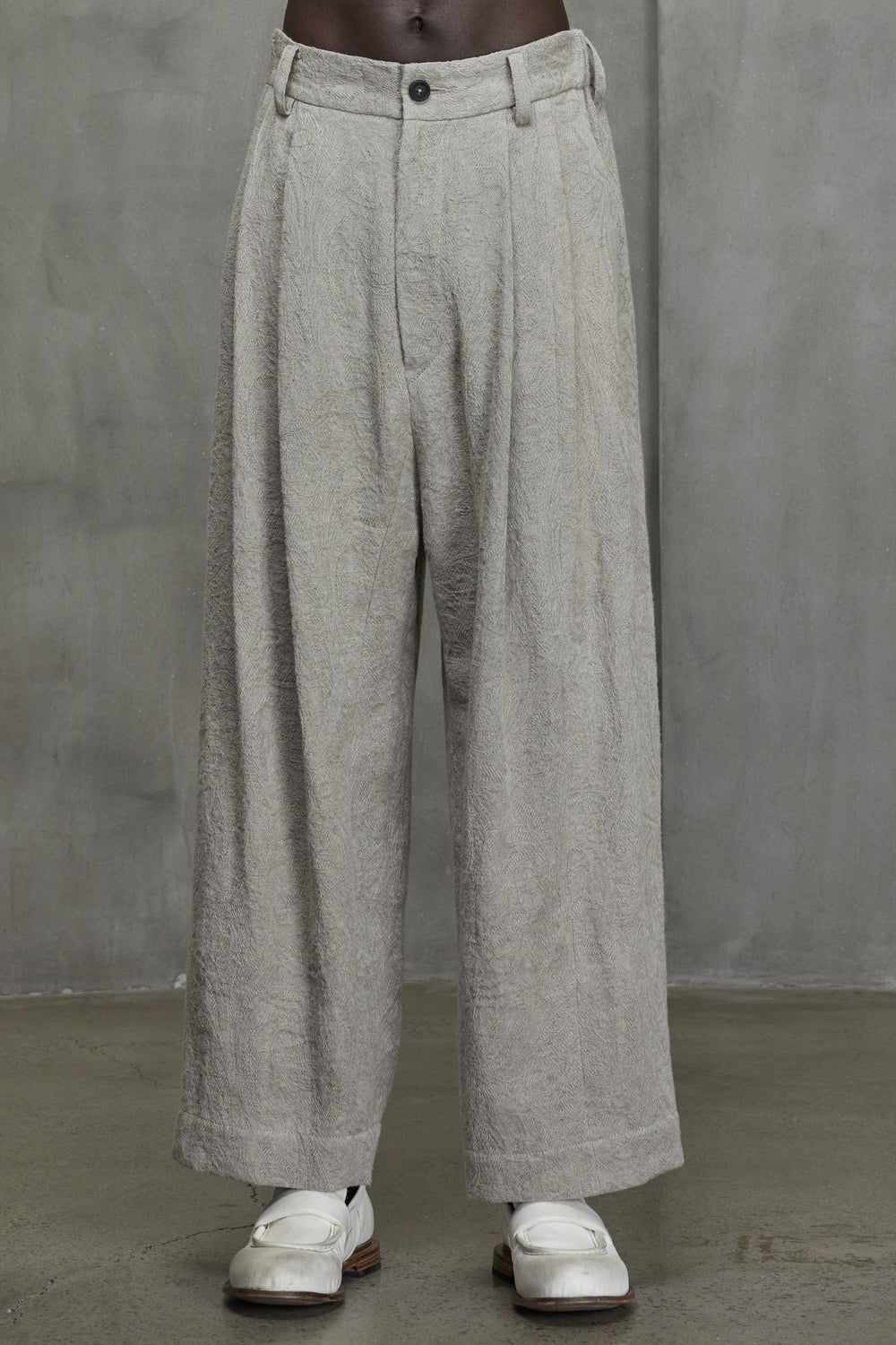 Front Pleated Jacquard Trousers Dust