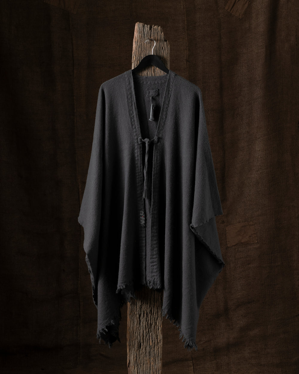 1820 Long Pucco Wrap VT Cashmere Old Black
