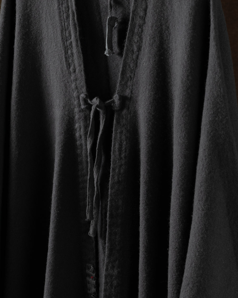 1820 Long Pucco Wrap VT Cashmere Old Black
