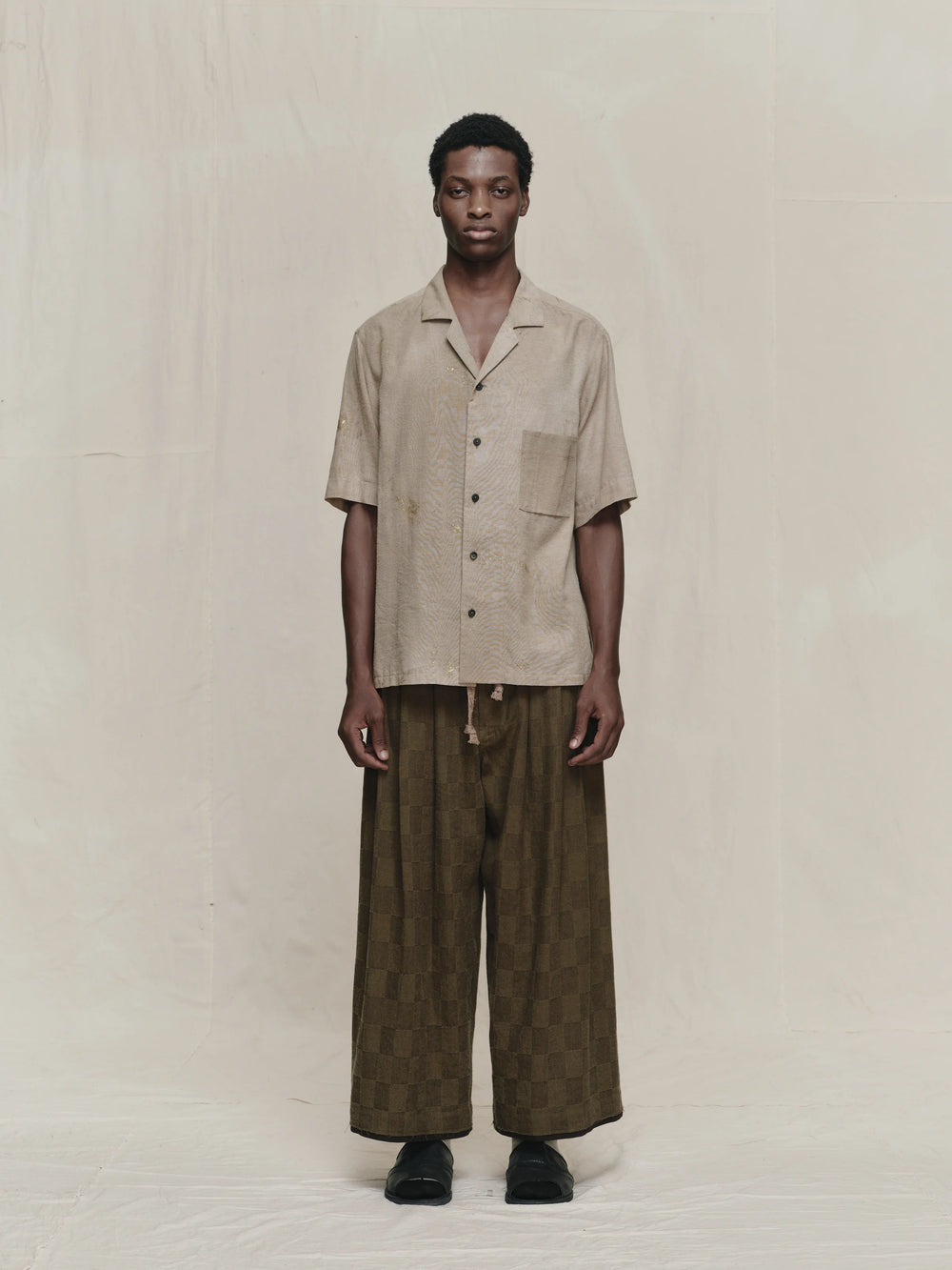 Gold Leaf Short Sleeve Pocket Shirt