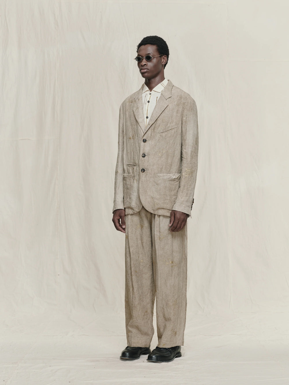 Gold Leaf Notch Collar Three Button Blazer
