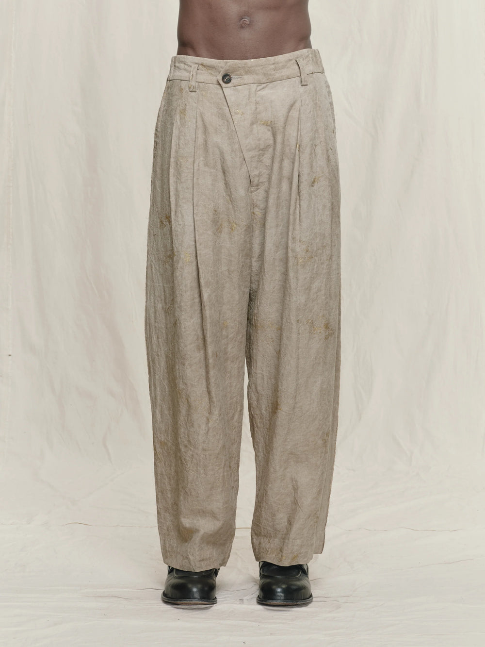 Gold Leaf Drop Crotched Pleated Trousers