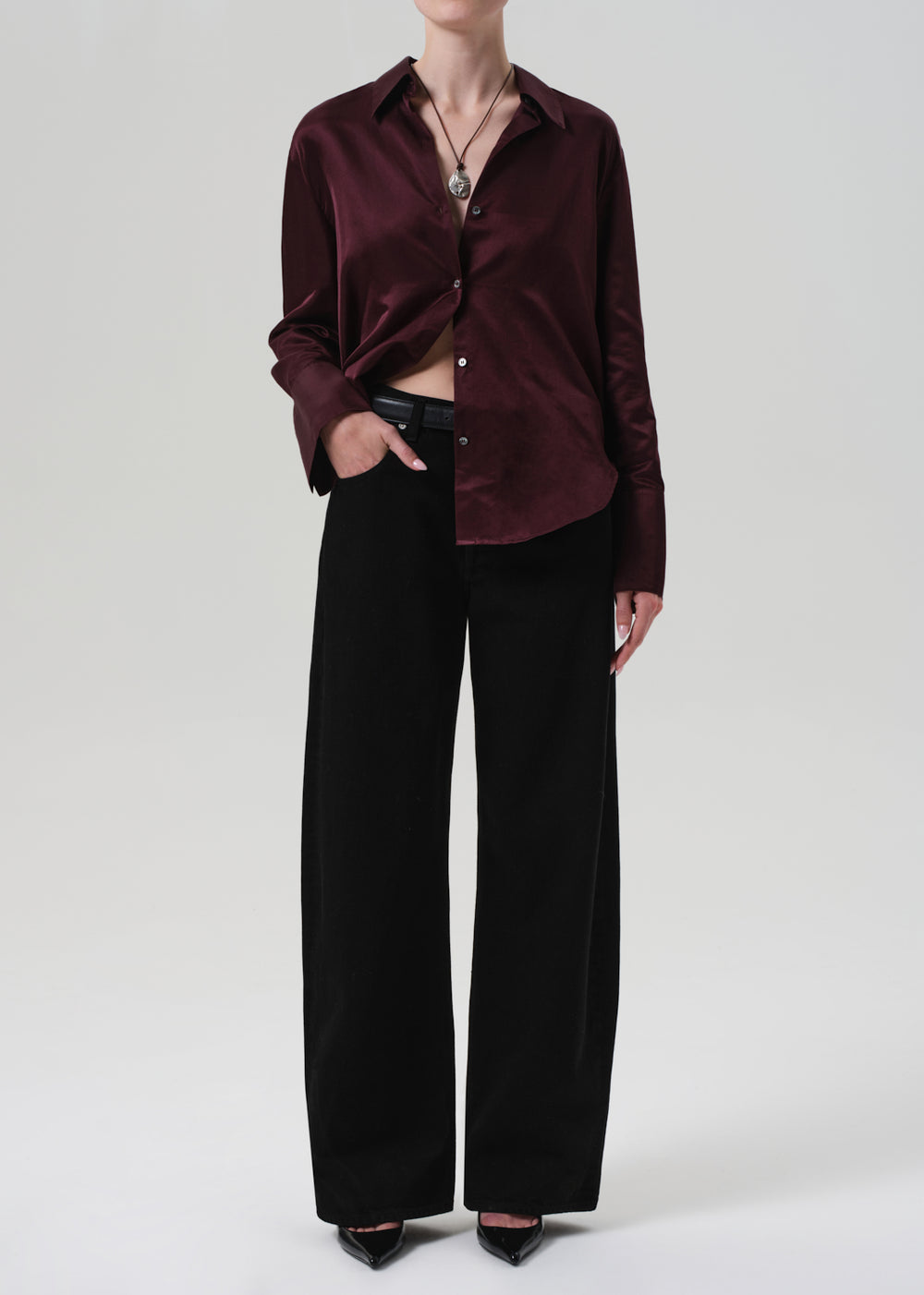 Ayla Baggy in Solid Black