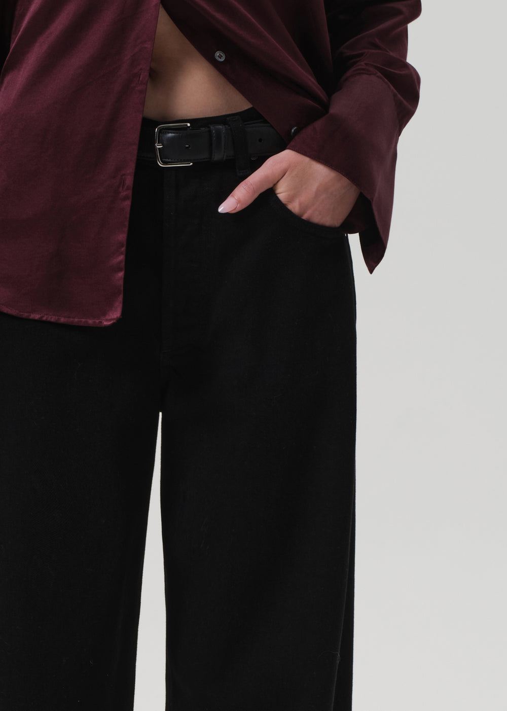 Ayla Baggy in Solid Black