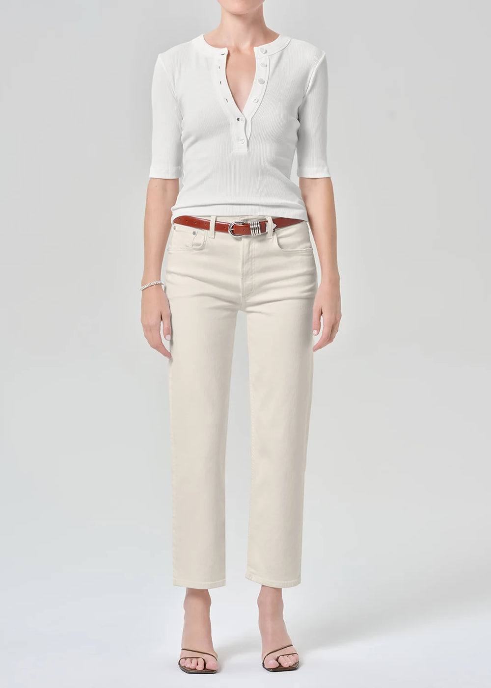 Palma Straight in Almond