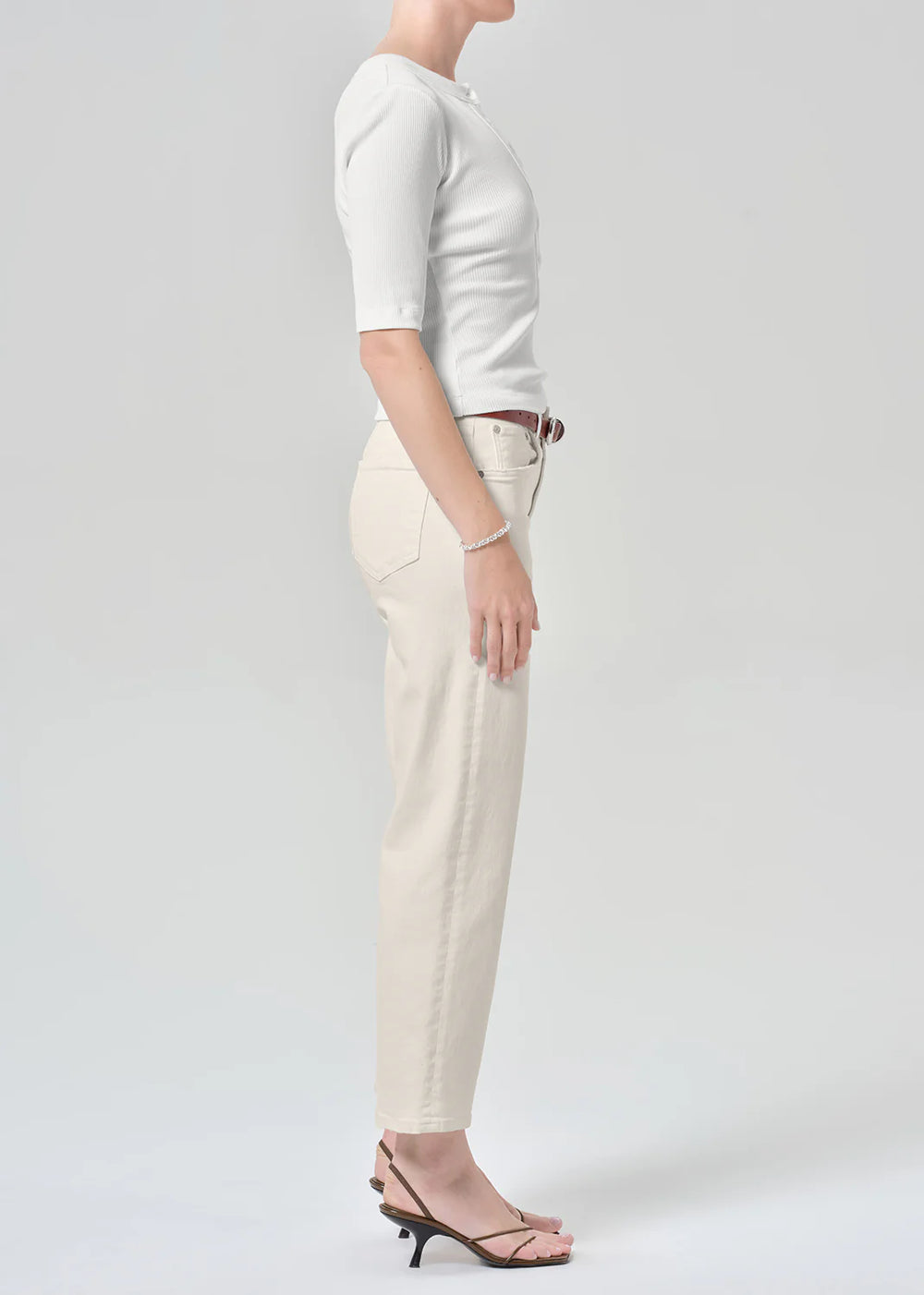 Palma Straight in Almond