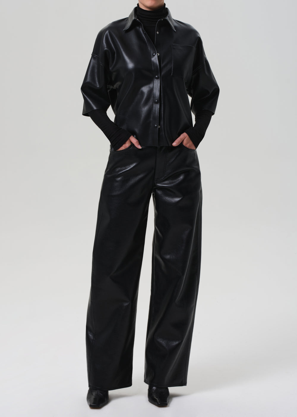 Ayla Baggy in Leather Black