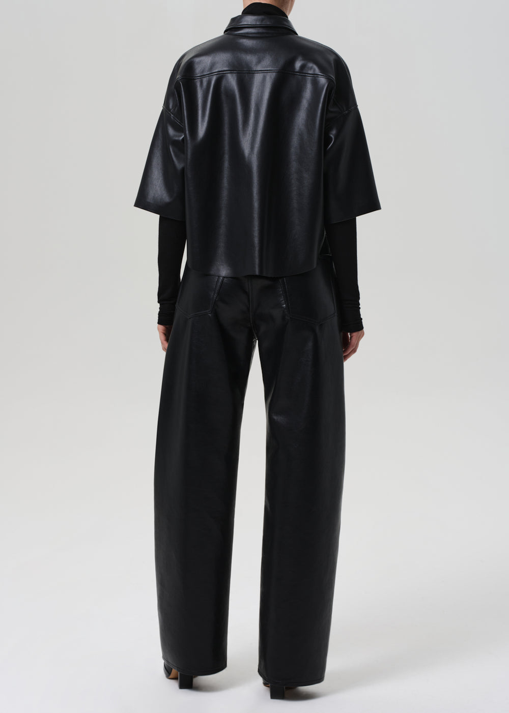 Ayla Baggy in Leather Black
