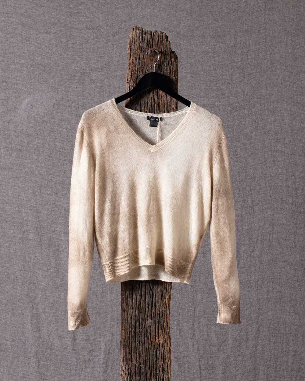 Woman Marbled Effect V Neck Fitted Pullover Taupe