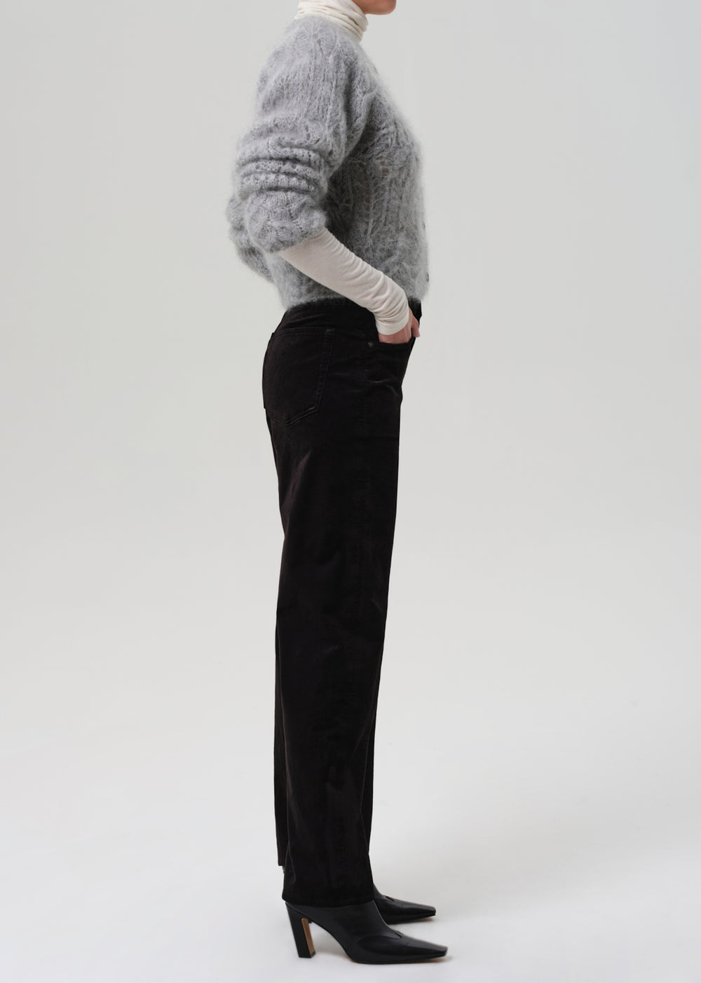 Ayla Baggy in Velvet Black
