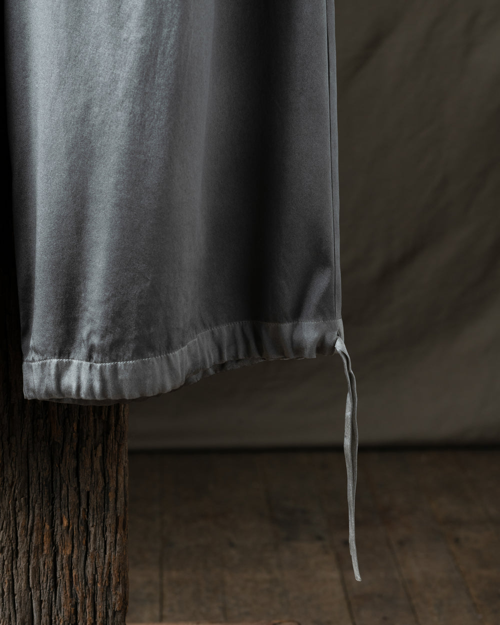 Woman Stretch Silk Cargo Trousers Fango