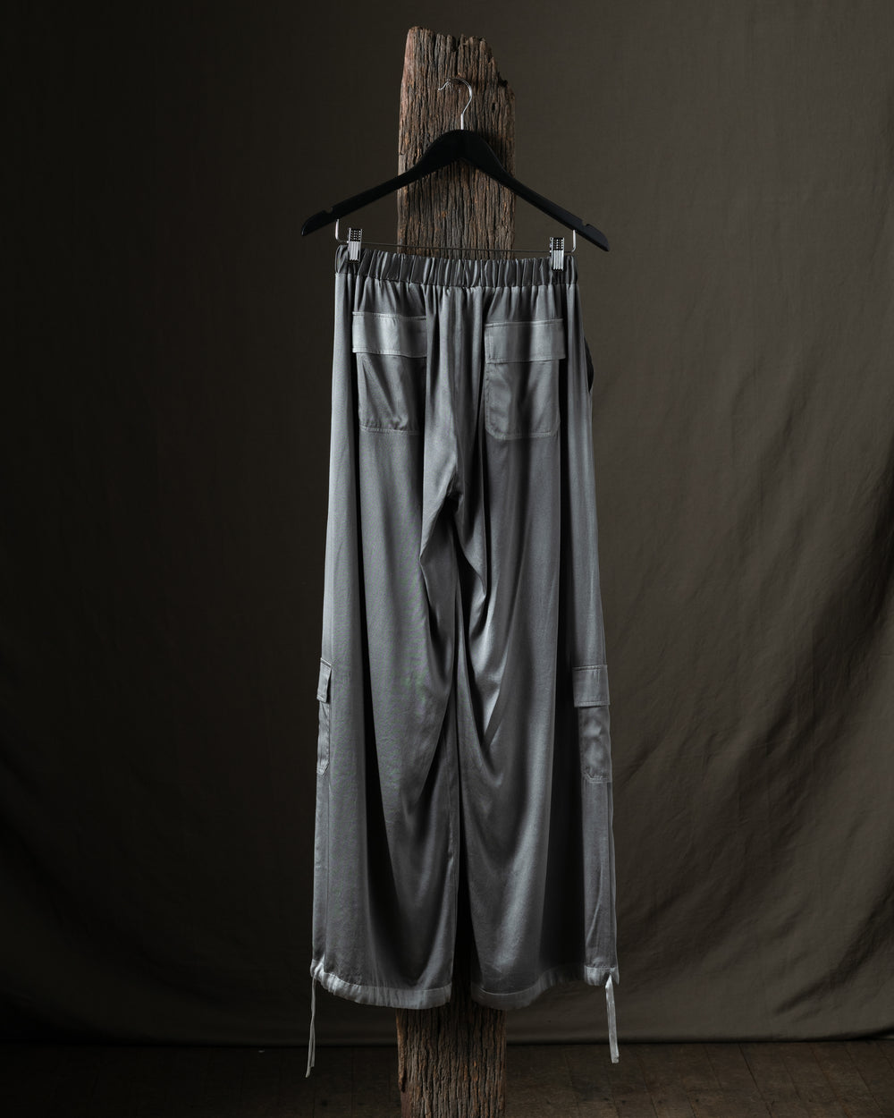 Woman Stretch Silk Cargo Trousers Fango