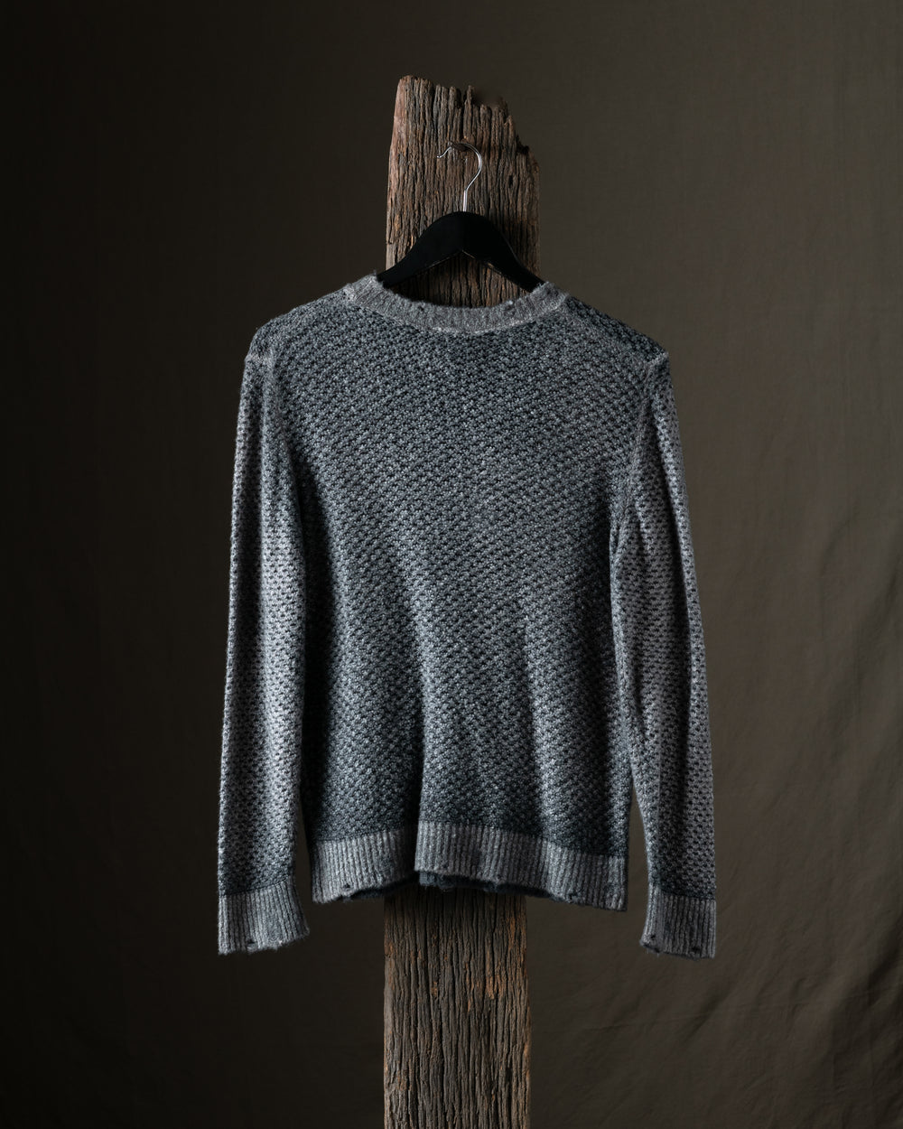 Man Hand Painted Cotton Pullover w/ Destroyed Edges Fango