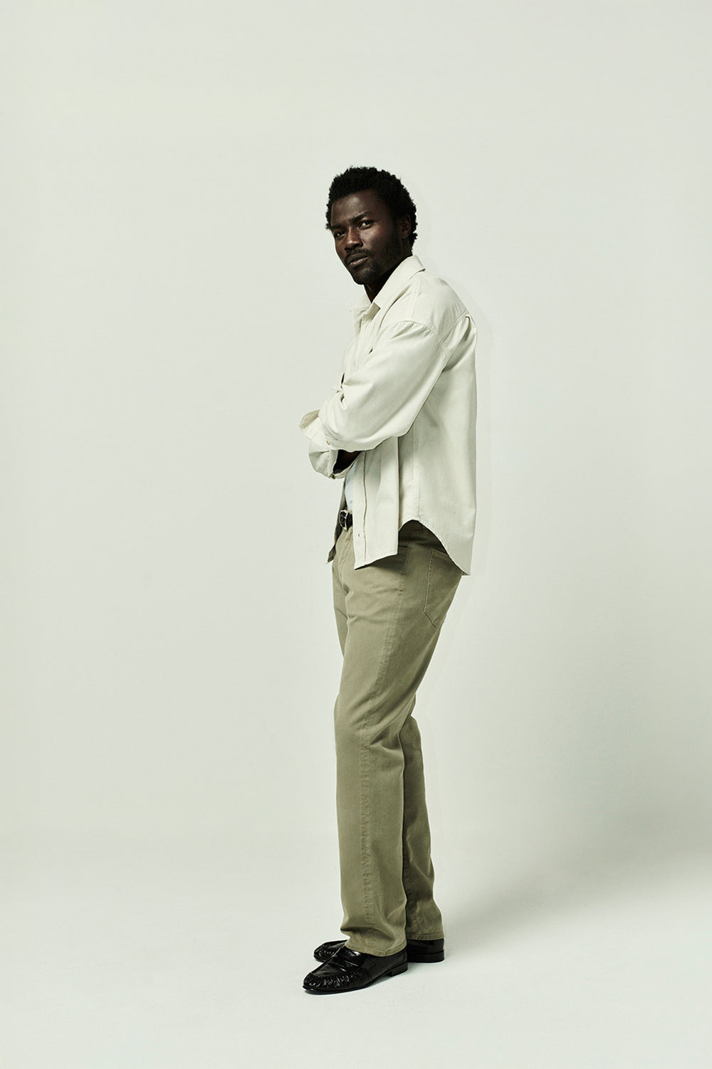 Elijah Classic Straight Cashmere Touch in Olive Khaki