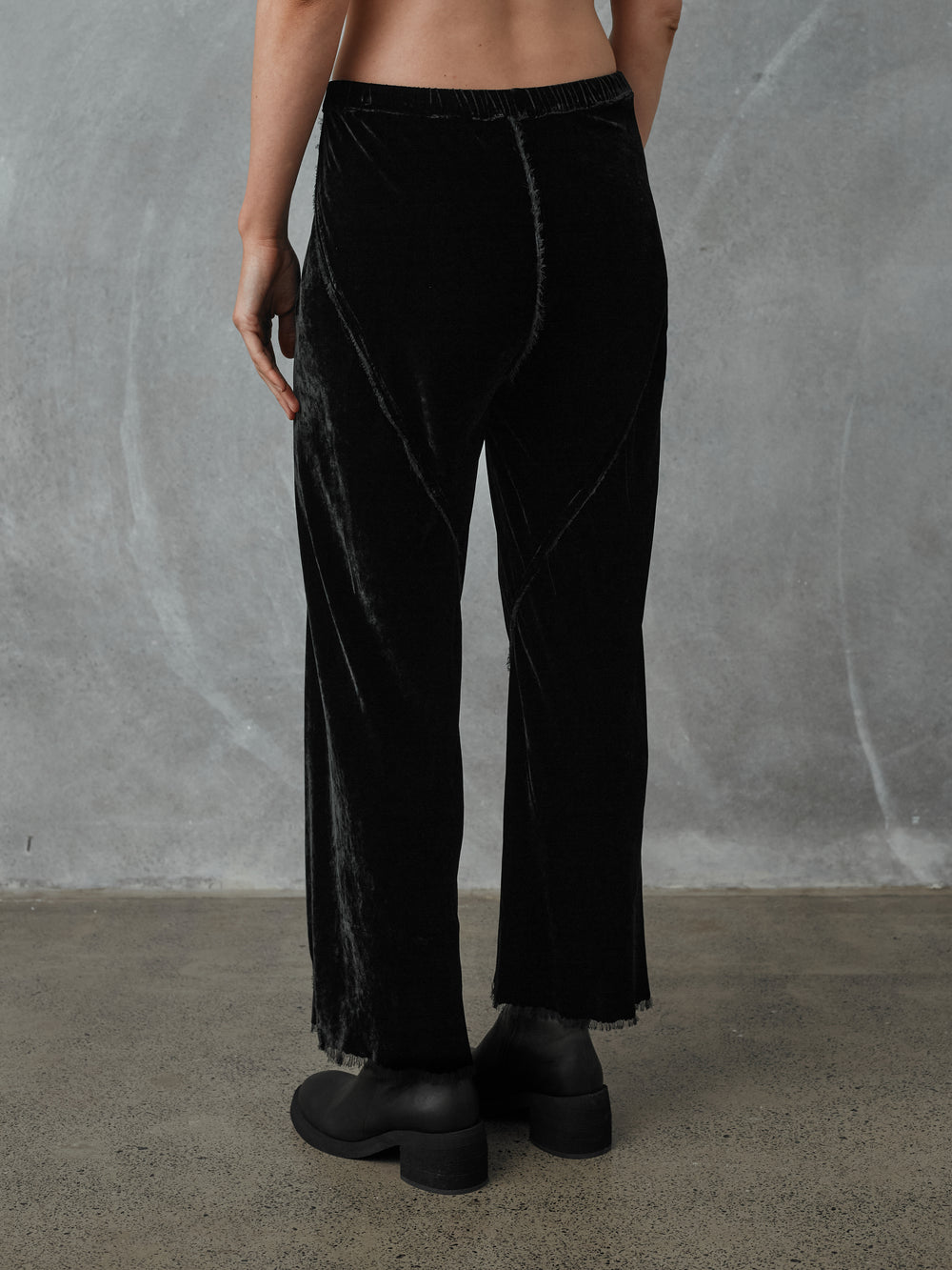 Short Milano Pants Velvet Black