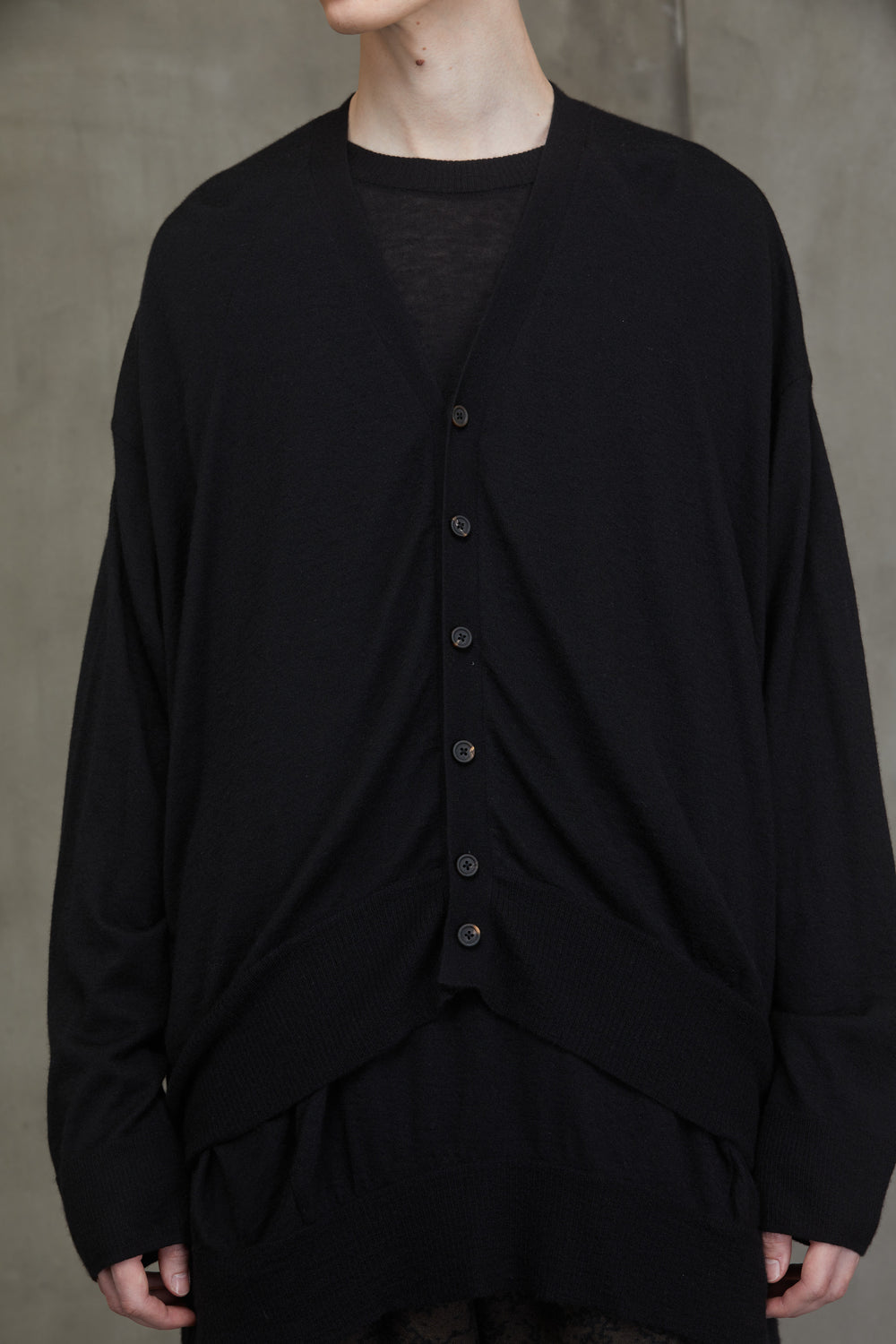Ultra Light Weight Cardigan Black