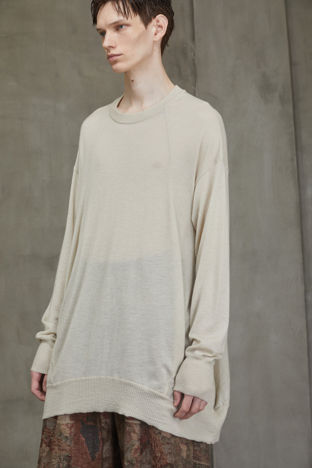 Oversized Round Neck Sweater Beige