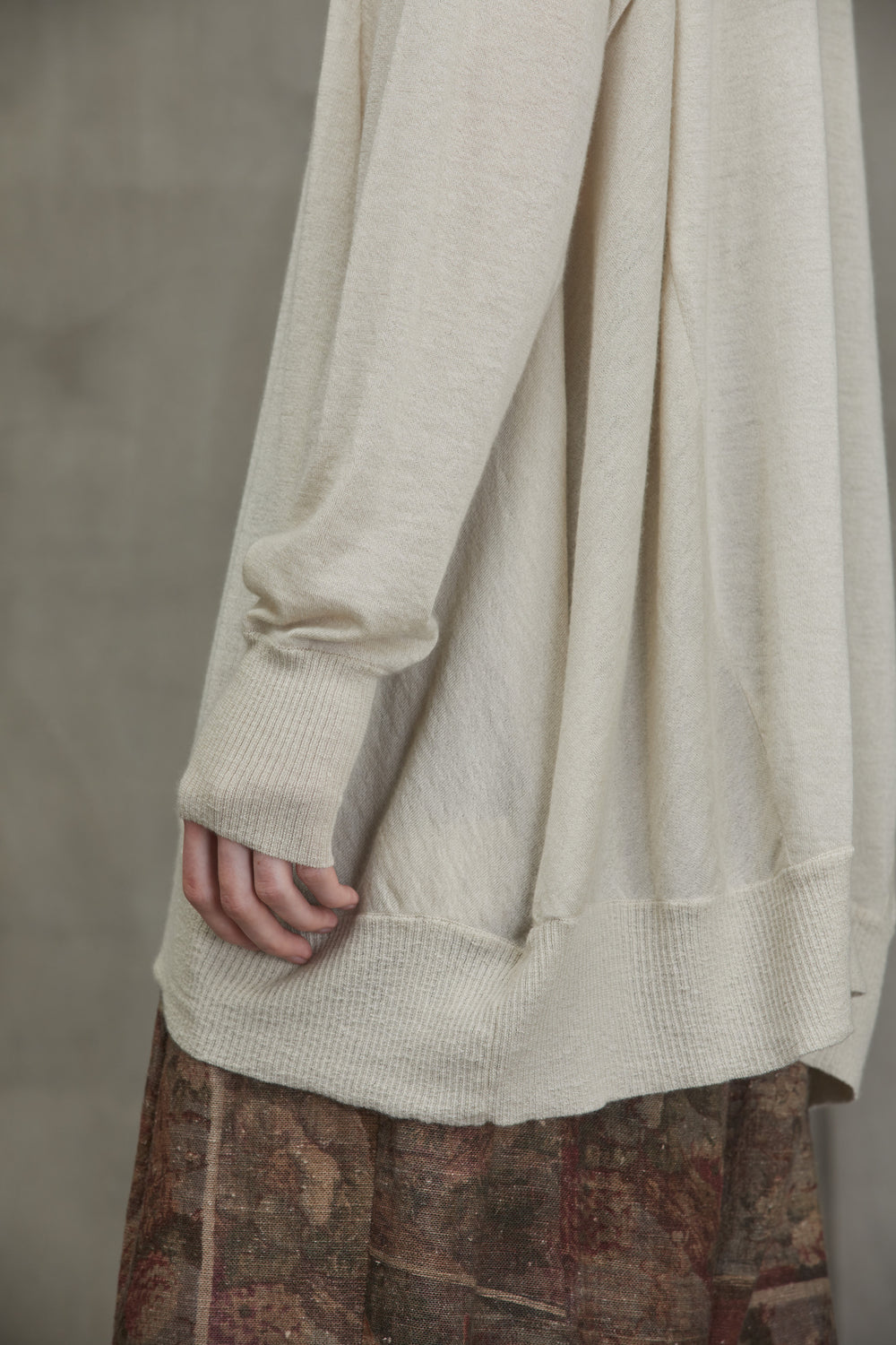 Oversized Round Neck Sweater Beige