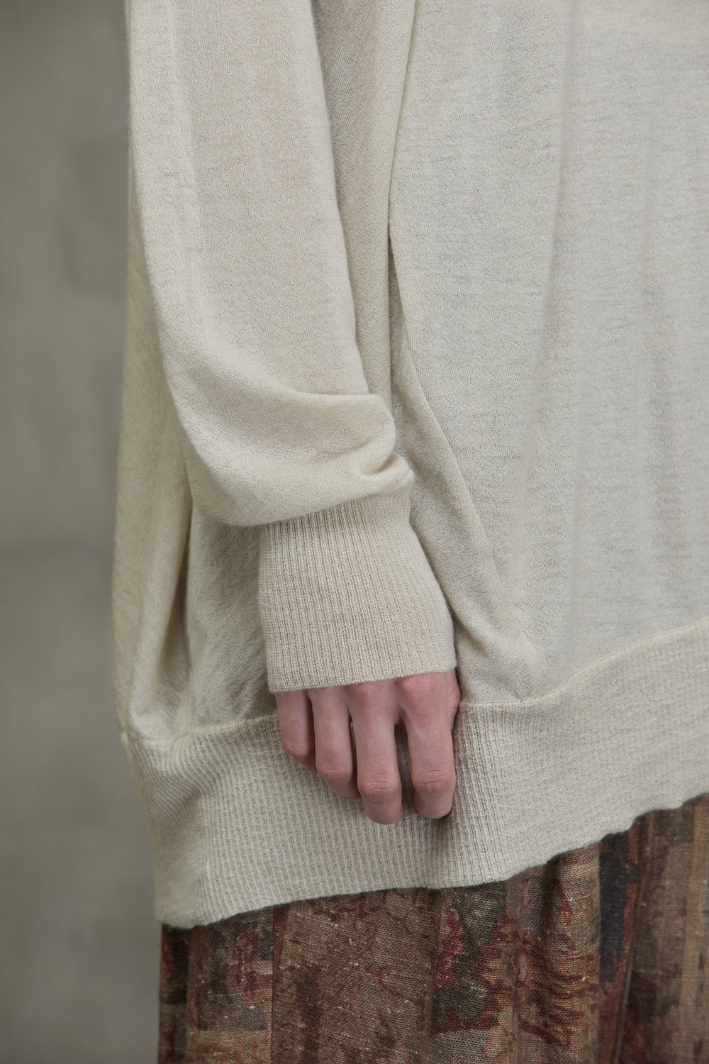 Oversized Round Neck Sweater Beige