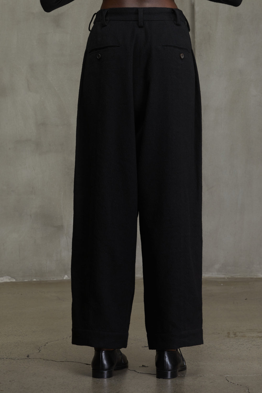 Pleated Trousers Black