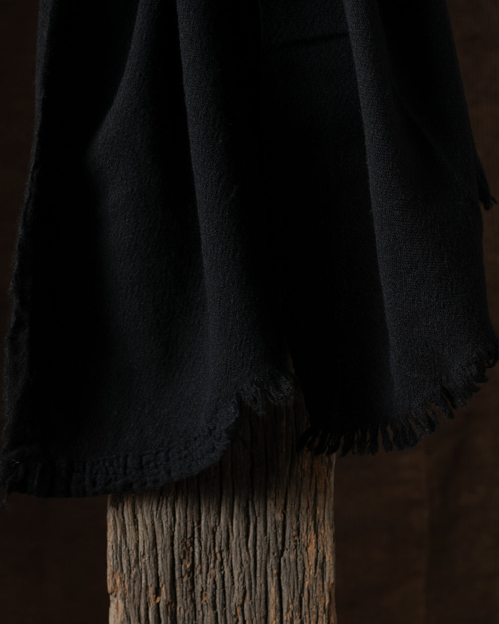 610 Sim Scarf Cashmere Black
