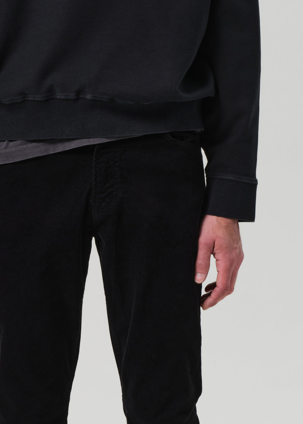 Gage in Corduroy Black