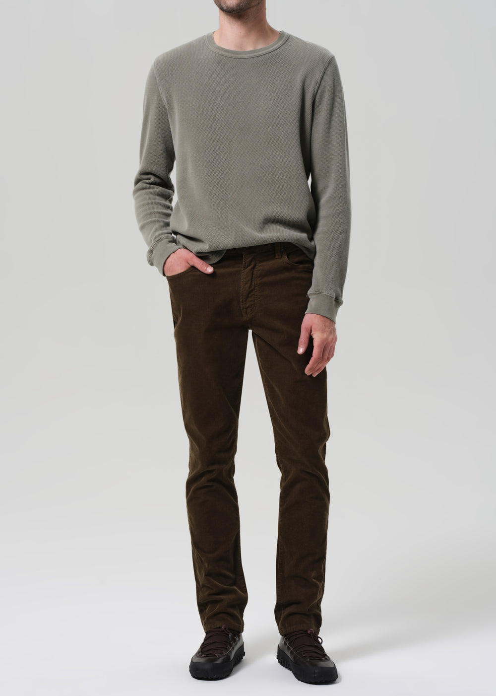 Gage in Corduroy Olive