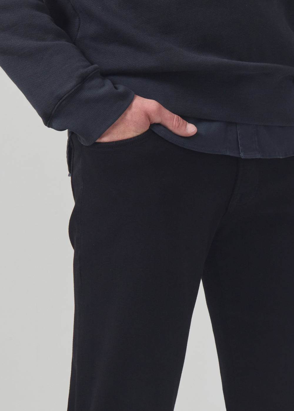 Adler Tapered Classic Stretch Twill in Black