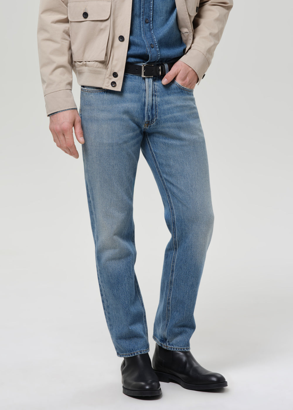Elijah Classic Straight in Shadow Blue