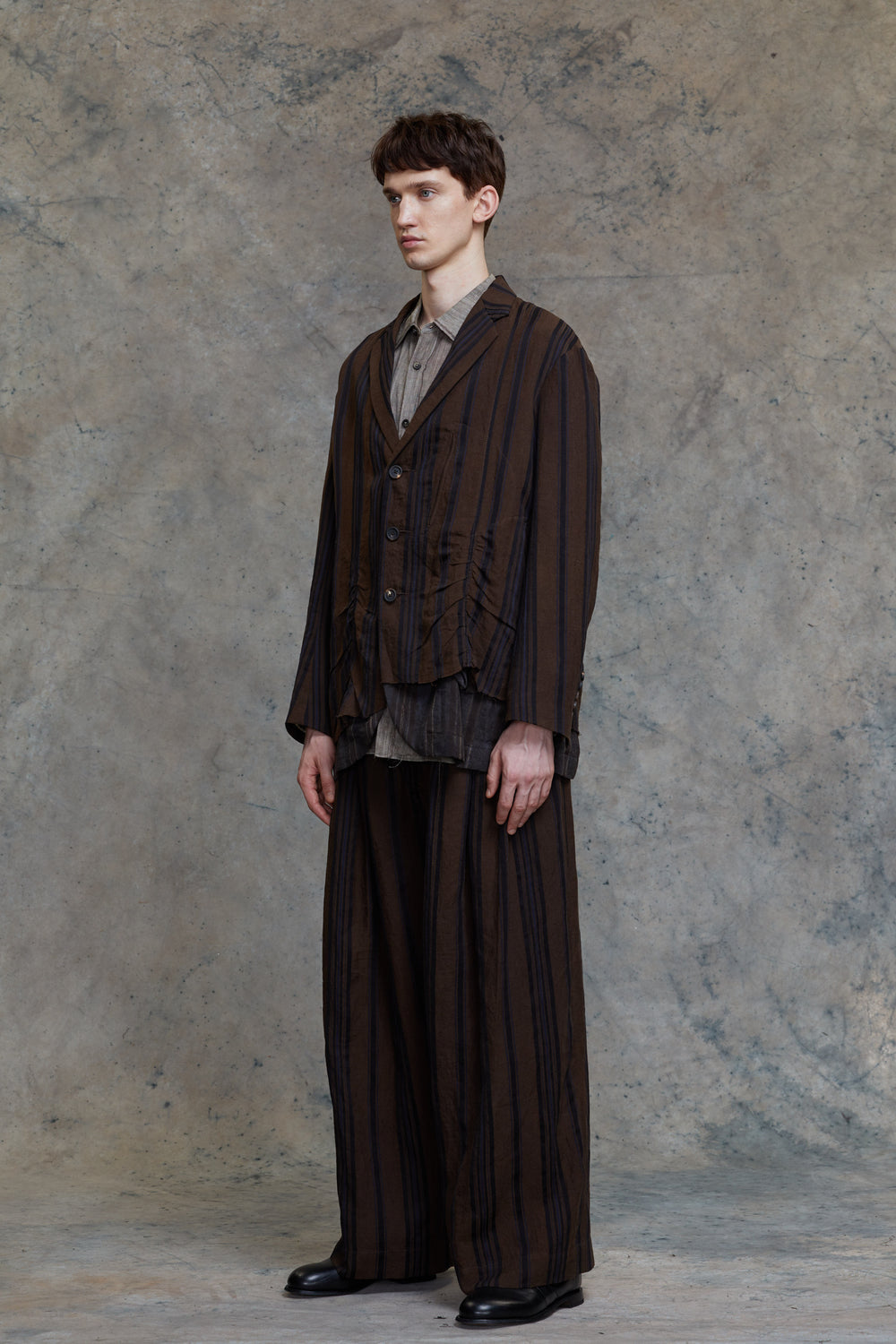 Layered Double Seam 3 Button Blazer