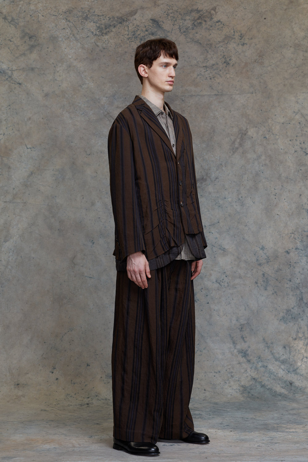 Layered Double Seam 3 Button Blazer