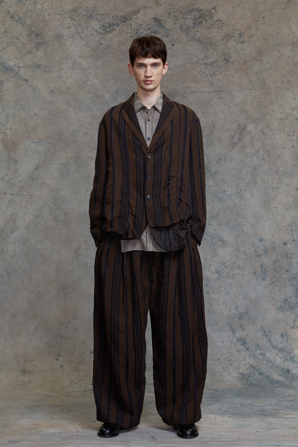 Layered Double Seam 3 Button Blazer