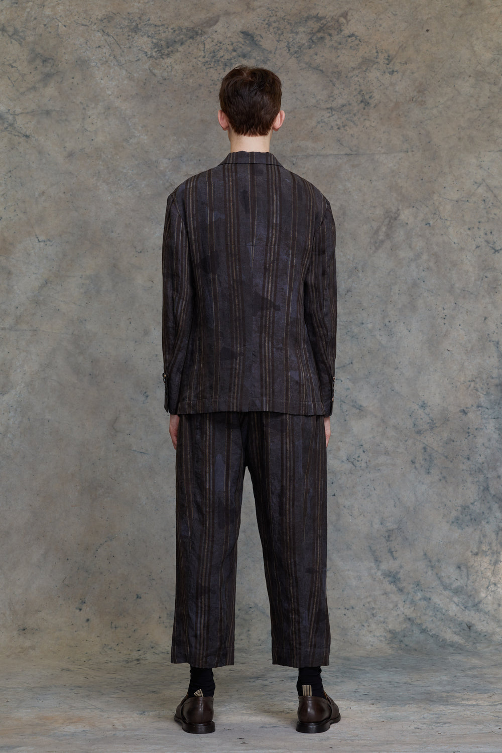 Asymmetrical Wrinkled Blazer