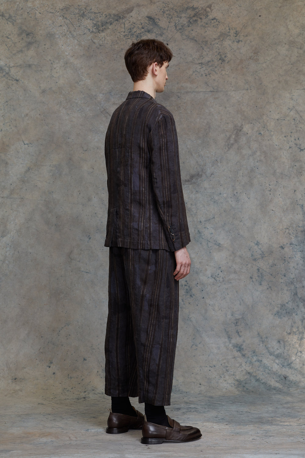 Asymmetrical Wrinkled Blazer