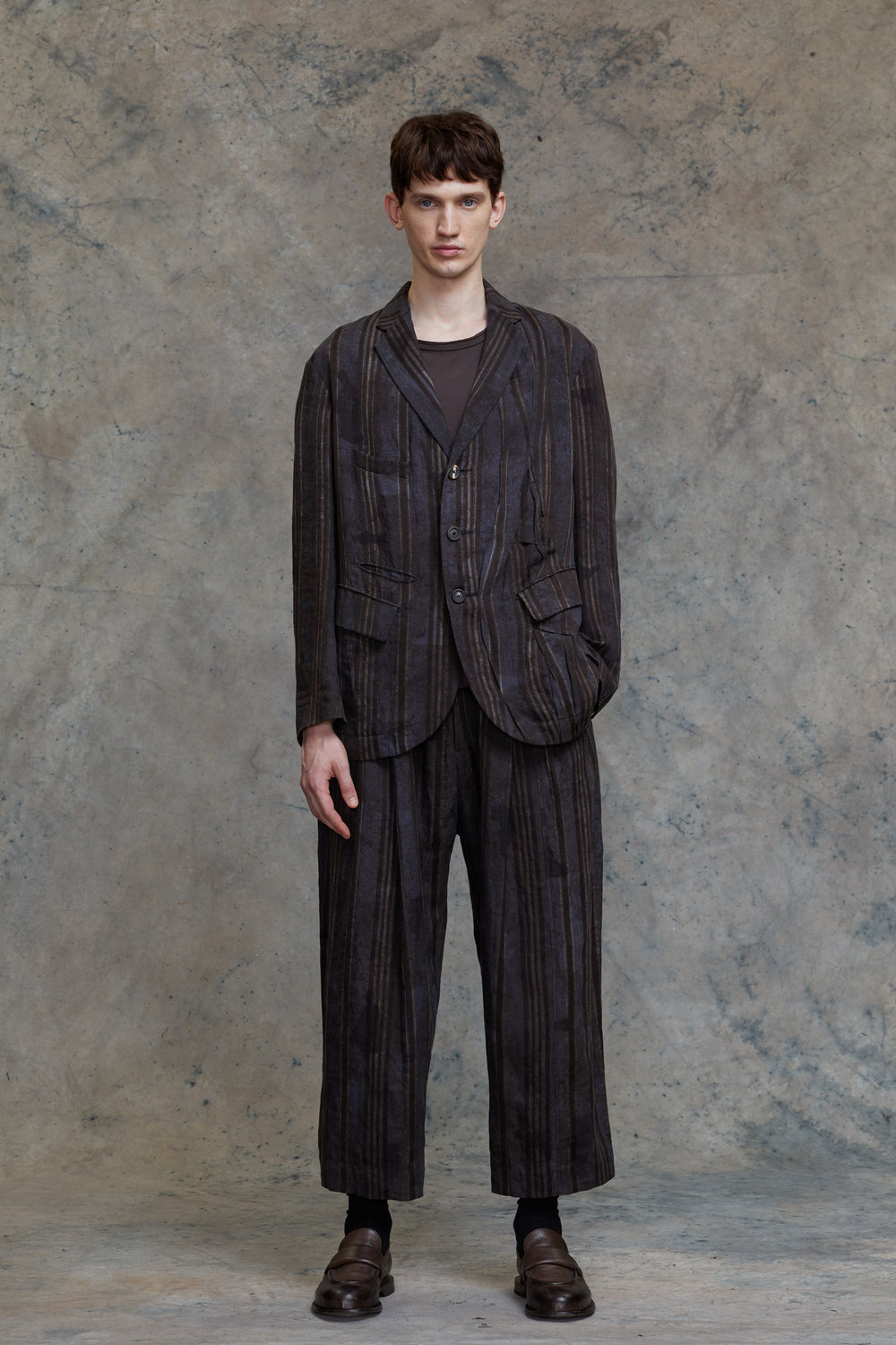 Asymmetrical Wrinkled Blazer