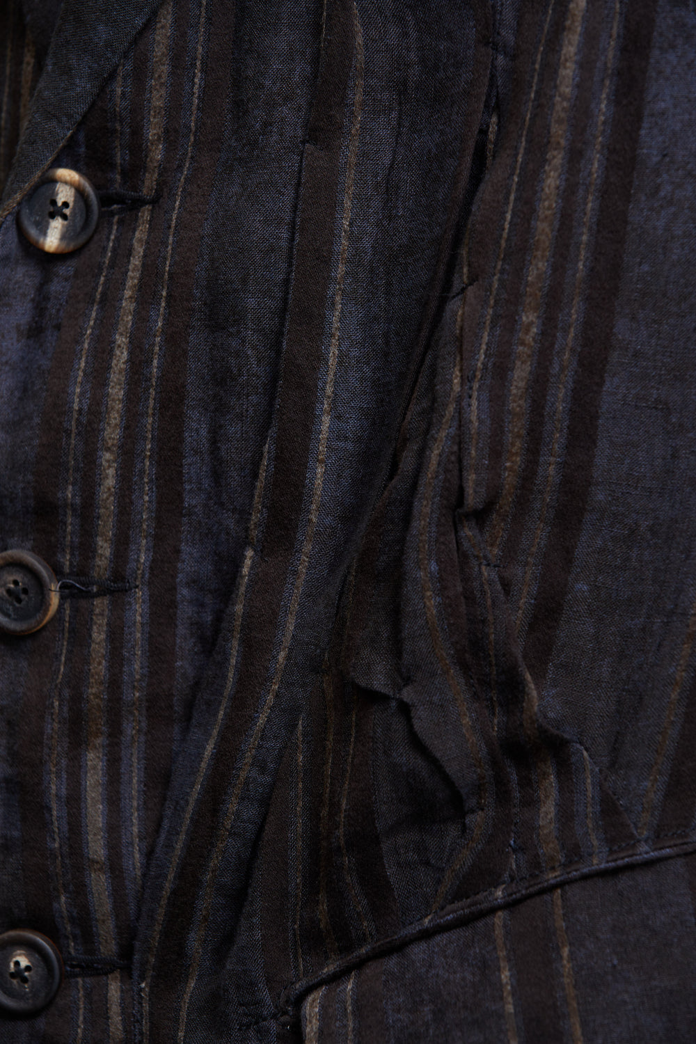 Asymmetrical Wrinkled Blazer