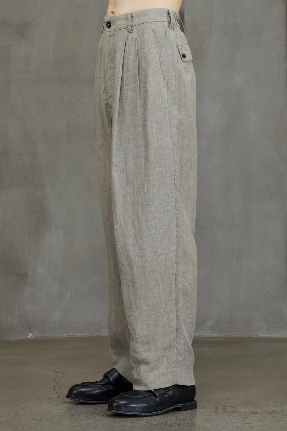 Front Pleats Wide Leg Trousers Dirty White