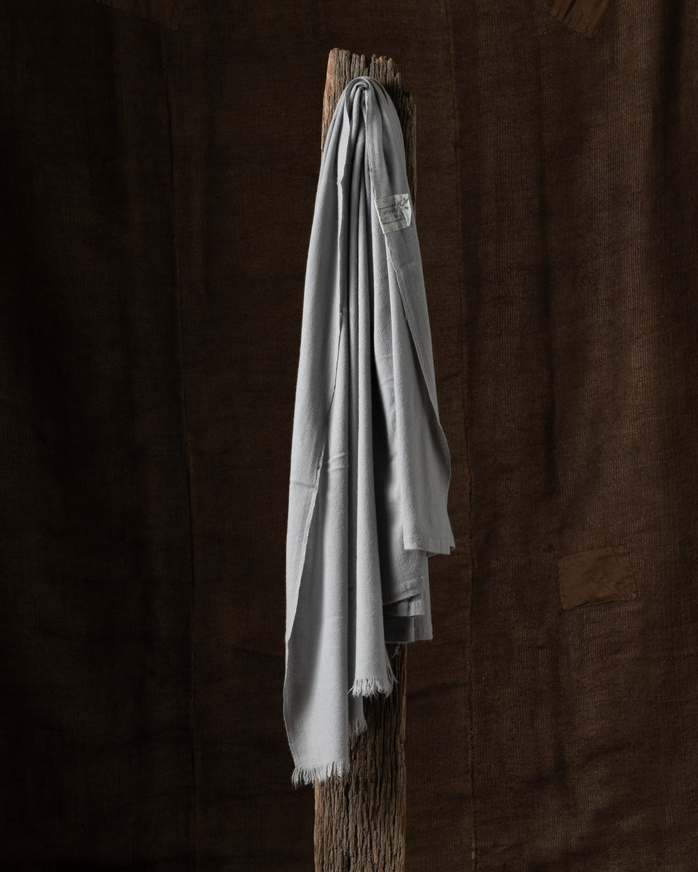 710 Simple Large Cashmere Throw Greige