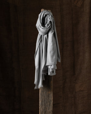 710 Simple Large Cashmere Throw Greige
