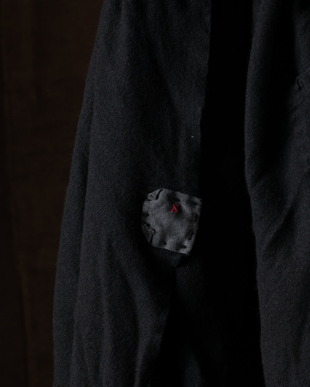 720 Simple Med VT Cashmere Throw Black