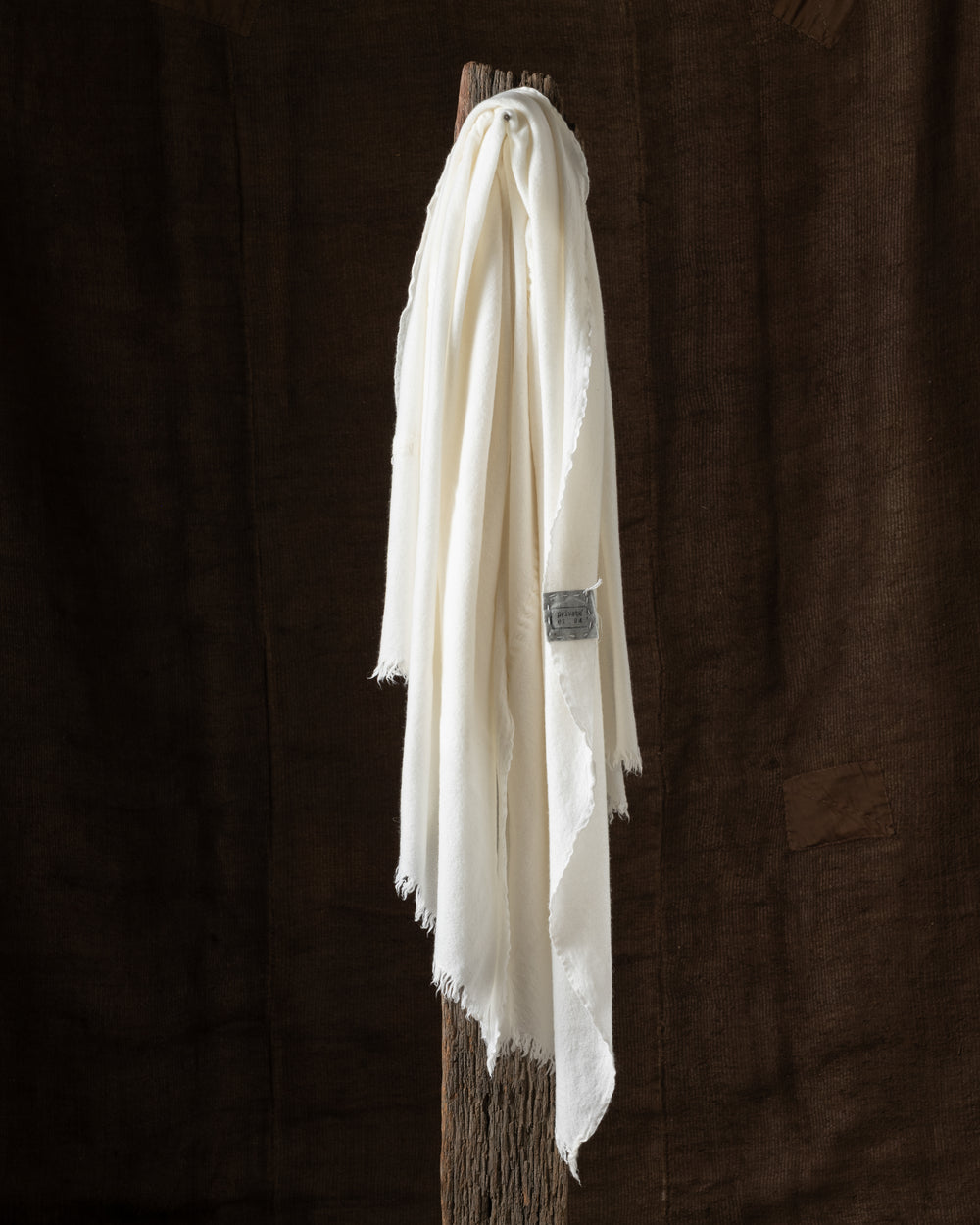 720 Simple Med VT Cashmere Throw White