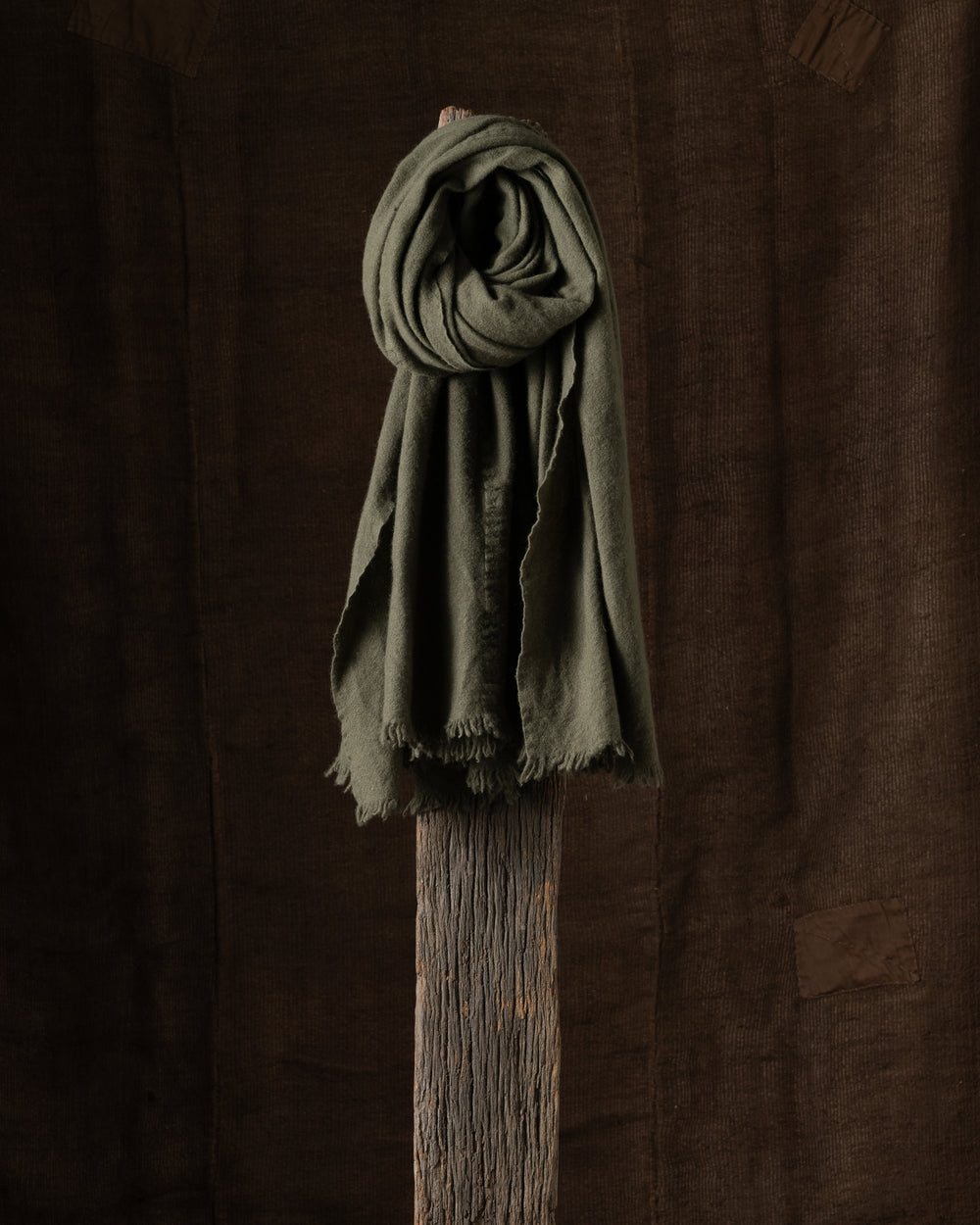 720 Simple Med VT Cashmere Throw Olivio