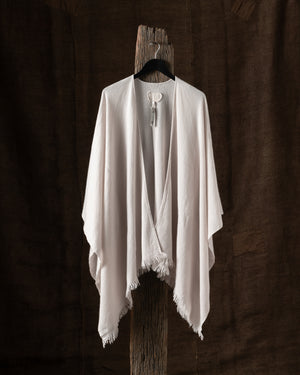 810 Pucho Wrap Slow Cashmere Sand O/S
